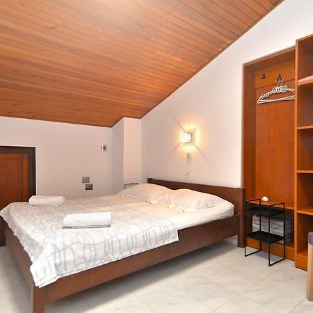 Apartments Nera Fazana Ngoại thất bức ảnh